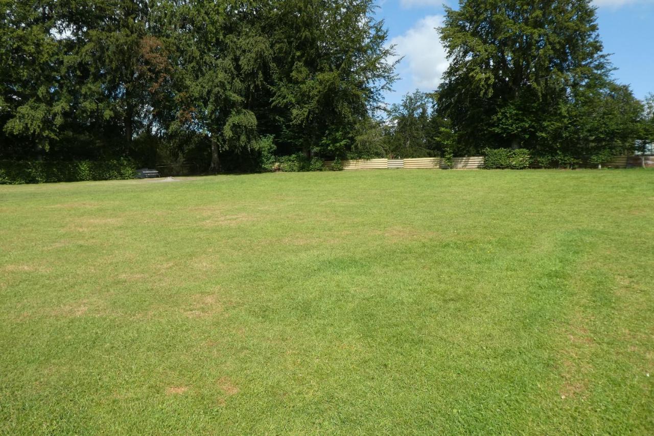 Ferienwohnung Fuer Die Familie Oder Gruppen Nahe Dem Hohen Venn Wirtzfeld Exterior foto